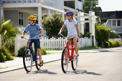 kids on bikes